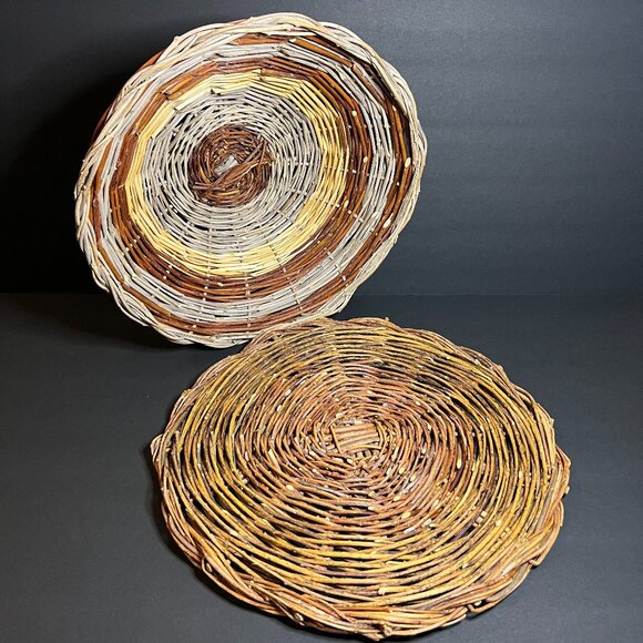 Woven Wicker Rattan Multi-Color Striped Food Cover w/ Base & Handle 13 x 6" - Picture 4 of 6